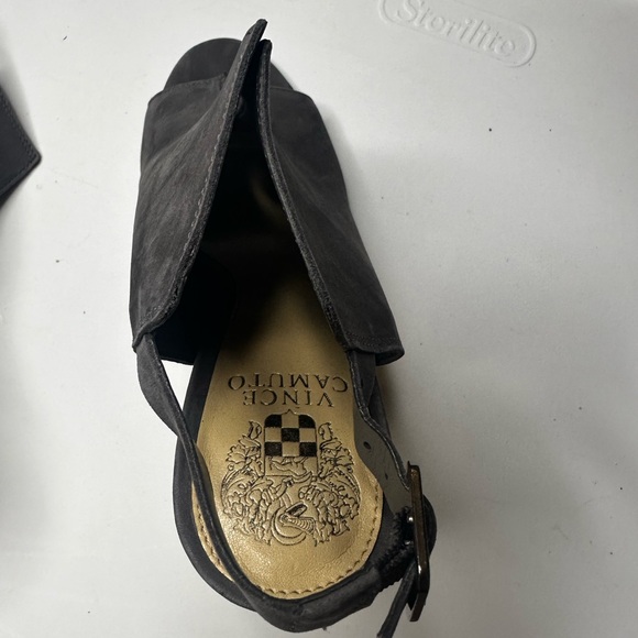 VINCE CAMUTO Catina Mule Sandal Size 8.5 Stone Gray Peep Toe Sling Back Heels - Picture 4 of 7